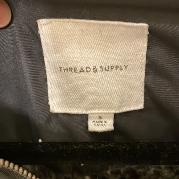 Thread & Supply Wubby Fleece Pullover - Picture 4 of 4